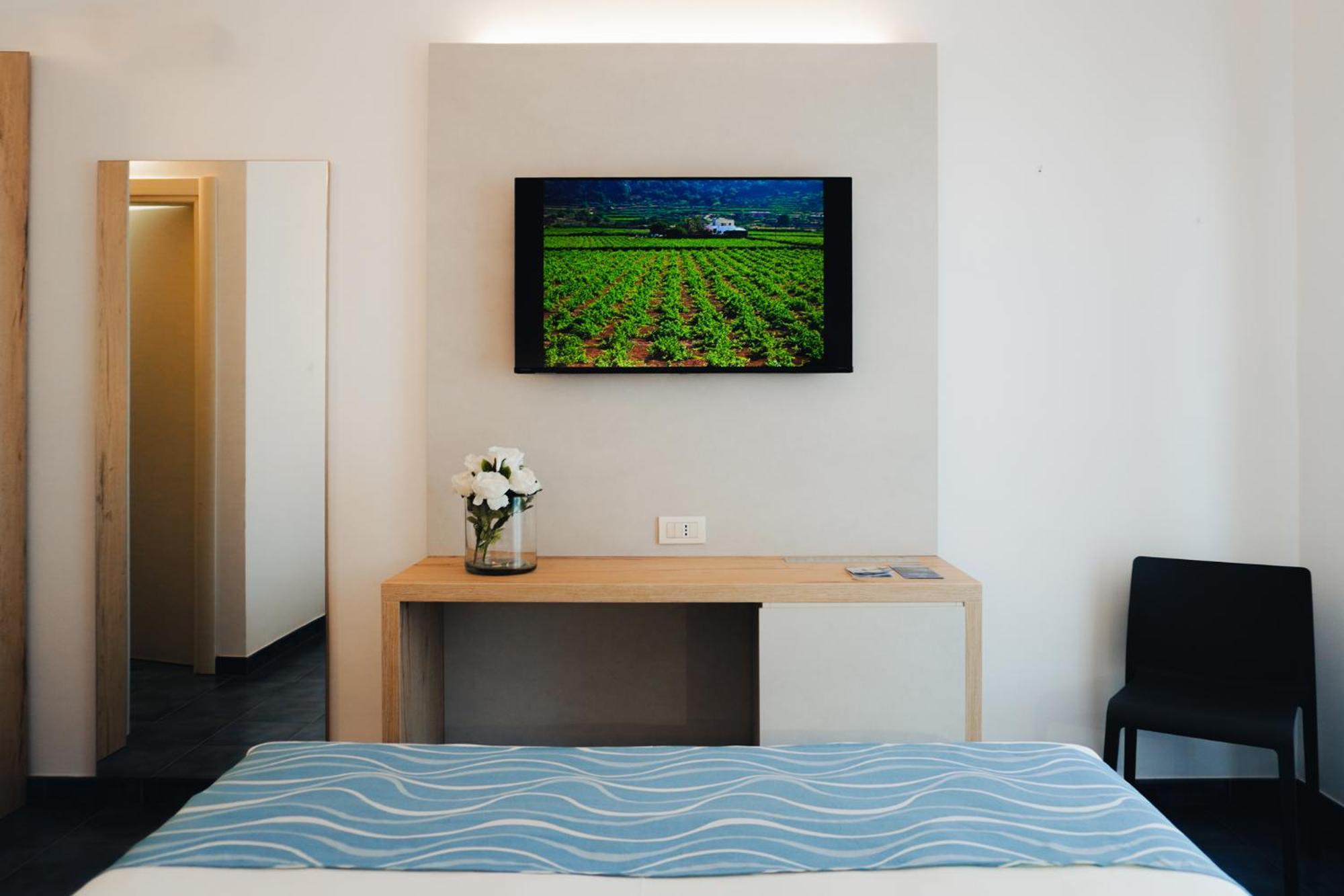 Suvaki Resort Madonna Delle Grazie エクステリア 写真