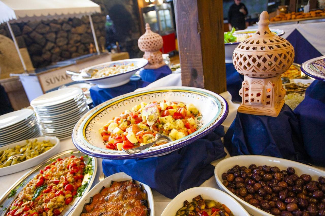 Suvaki Resort Madonna Delle Grazie エクステリア 写真