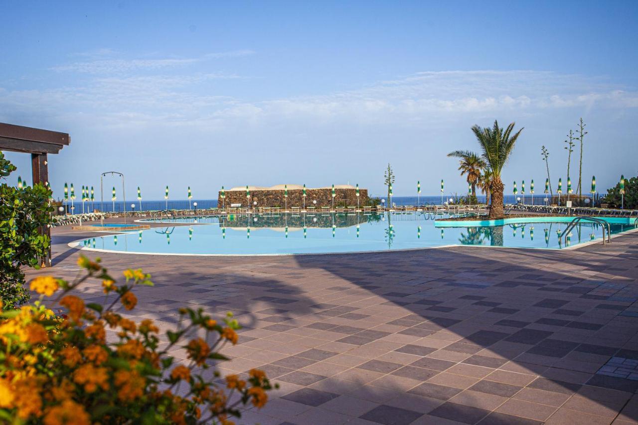 Suvaki Resort Madonna Delle Grazie エクステリア 写真