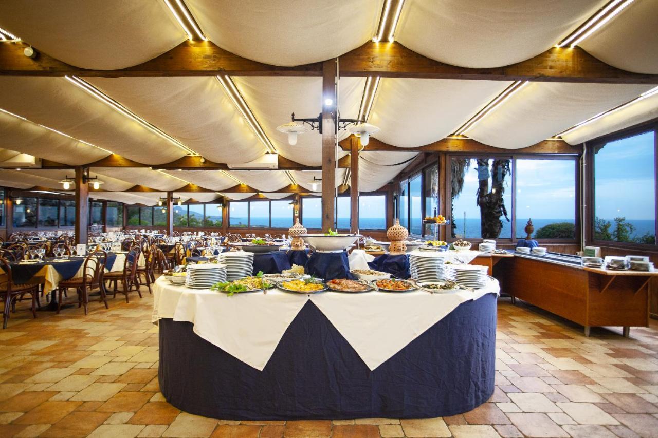 Suvaki Resort Madonna Delle Grazie エクステリア 写真